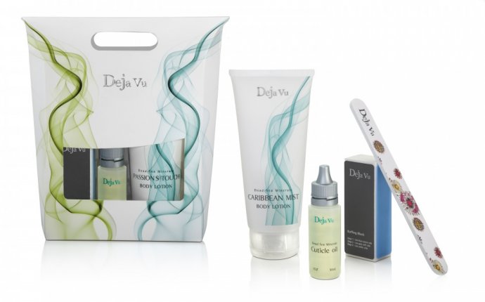 Deja Vu Cosmetics 4 in 1 Nail Health Care Kit Set 6.8 oz