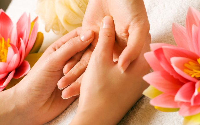 Hand skin care tips